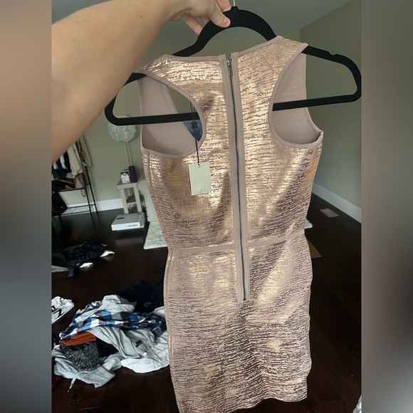 Beautiful dress new with tags!!! - Picture 2 of 2